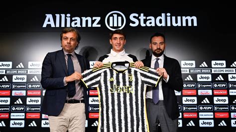 Andrea Cambiaso S Presentation Video Juventus