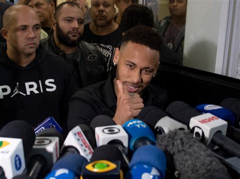 Psg Talking Podcast The Latest On Neymar With Jonathan Johnson Psg Talk