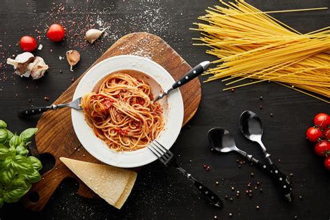 How Long Can Pasta Sit Out Before Getting Sticky Or Going Bad? - Foods Guy