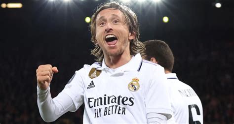 Football Modric Prolonge Au Real Madrid Jusqu En Juin 2024