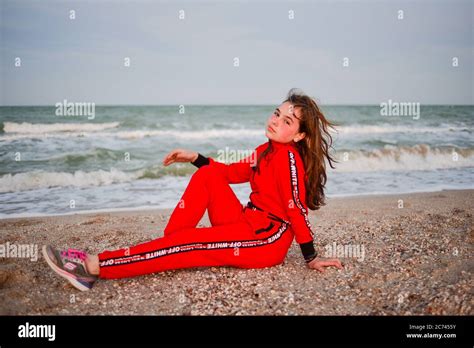 Mädchen jahre alt bikini Fotos und Bildmaterial in hoher Auflösung