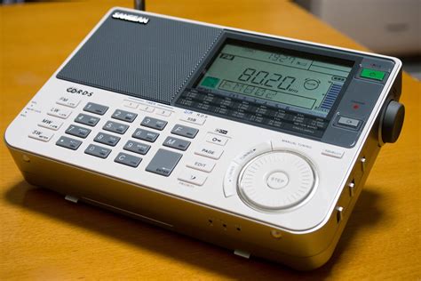 1/f ゆらぎ: PL-310ET TECSUN 開封レビュー FM補完放送 短波放送
