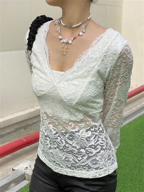 Emmiol Free Shipping 2024 V Neck Long Sleeve Sheer Lace Blouse White M