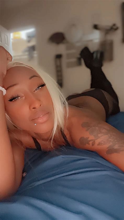 YONi PiNK 3 Nude Pics XHamster