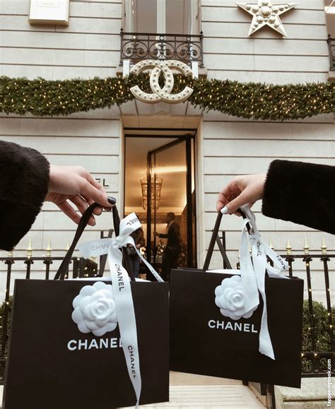 Meshi Malka Meshi Malka Nude OnlyFans Leaks Fappening FappeningBook