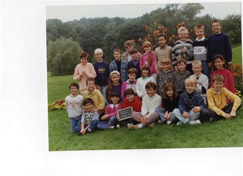 Photo De Classe CM1 De 1995 ECOLE ERCKMANN CHATRIAN Copains D Avant