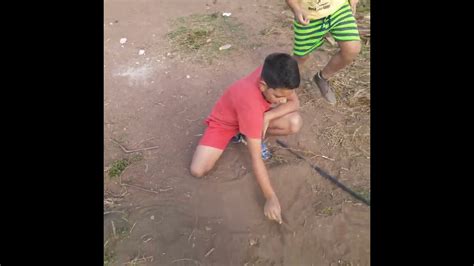 Eu E Meus Amigos Fizemos Parkour No Monte De Areia YouTube