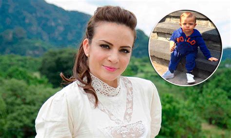 ¡tan Guapo Como Mamá León El Hijo De Silvia Navarro Ya Es Niño Grande