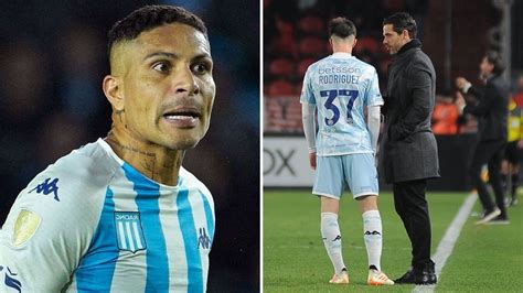 Paolo Guerrero Se Fue De Racing Y Fernando Gago Jugó Sin Delanteros