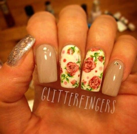 Nude Floral Silver Glitter Nails Nail Mania Floral Nails Beauty Nails