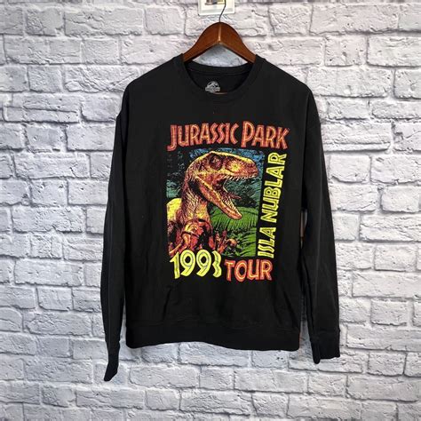 Jurassic Park Isla Nublar 1993 Tour Poster Mens Pullo… Gem