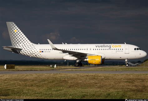 Ec Lvu Vueling Airbus A Wl Photo By Klaus Ecker Id