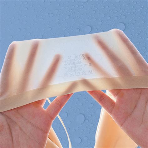 Ice Silk Bra Women Cm Thin Comfort Seamless Bra Beauty Back Push Up Bra Lingerie