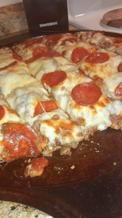 Homemade Pepperoni Pizza – foodvigor