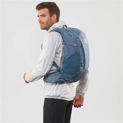 Salomon Trailblazer 30L Hydration Vest Backpack Blue, Trekkinn