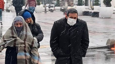 Meteoroloji duyurdu İstanbul da cuma ve cumartesi kar bekleniyor