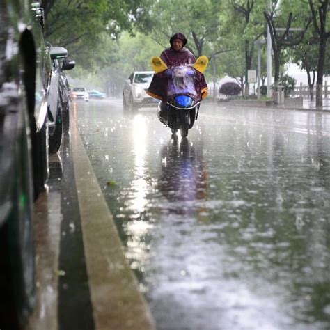 27℃→7℃！浏阳人注意，或有降温、降雨、雷暴大风！多云大风降温新浪新闻