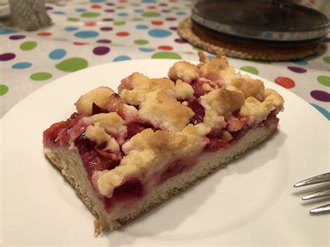 Saftiger Pflaumenkuchen Vom Blech Mit Streuseln Von Floweroma4 Chefkoch