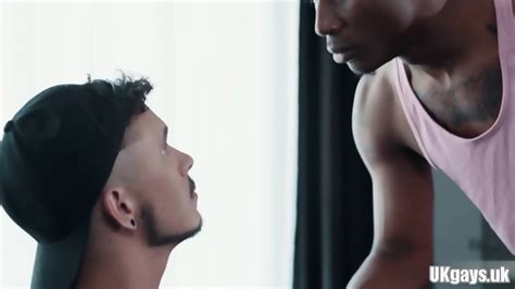 Big Dick Gay Interracial Sex With Cumshot