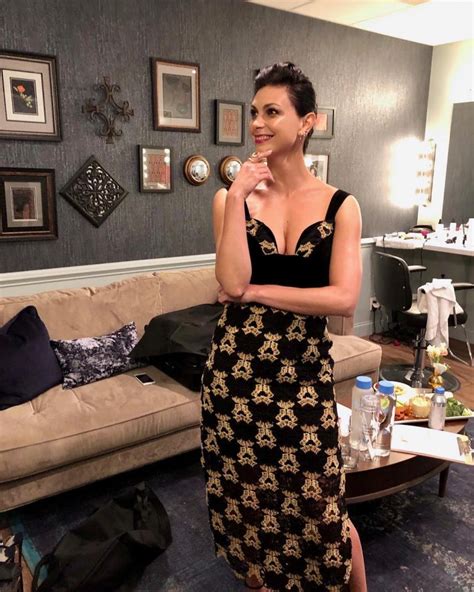 Hot And Sexy Morena Baccarin Photos ThBLOG