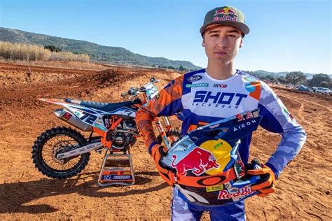 Liam Everts y Red Bull KTM seguirán juntos en MX2 en 2024 Moto1Pro