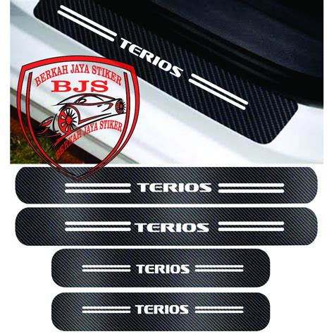 Jual NEW Sticker Karbon Mobil Terios Stiker Carbon 3d Pengaman Pijakan