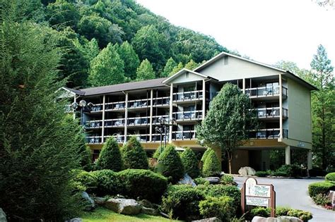 Tree Tops Resort Minutes From Down Town Gatlinburg Gatlinburg