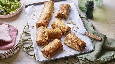 Tom Kerridge S Sausage Rolls Recipe Bbc Food