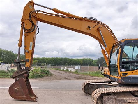 Hyundai R210 LC 9 GOOD CONDITION Excavator Boss Machinery