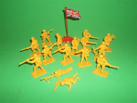 Armies Of The World Plastic British Soldiers Set