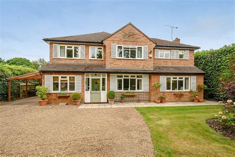 5 Bedroom Detached House For Sale Thames Ditton Hawksman