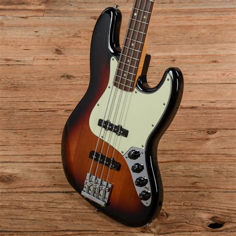 Fender Player Plus Jazz Bass Sunburst 2021 – Chicago Music Exchange