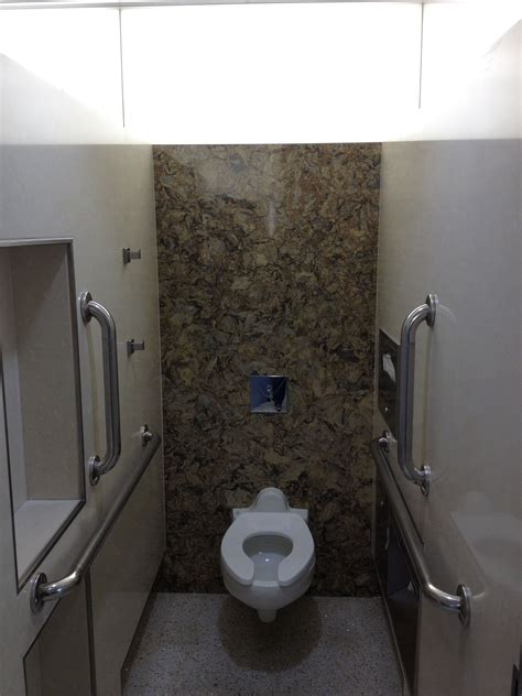 Nicest Airport Bathroom In Minneapolis