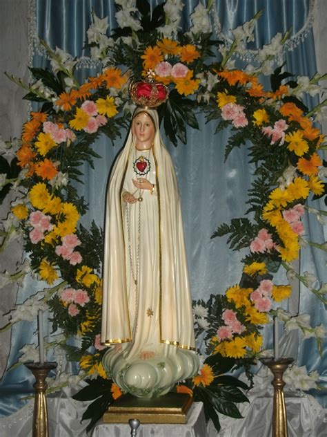 La Statua Della Madonna Pellegrina Di Fatima Ha Visitato Agira Ultime