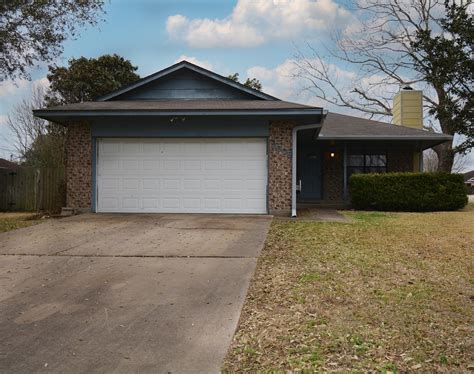 2608 Cheyenne Dr, Brenham, TX 77833 - House Rental in Brenham, TX