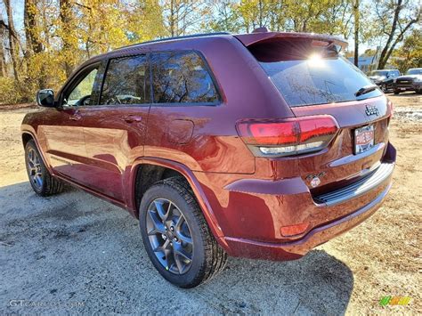 2021 Velvet Red Pearl Jeep Grand Cherokee Limited 4x4 140095127 Photo