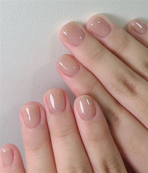 Simple Gel Nails Subtle Nails Minimal Nails Art Work Nails Short