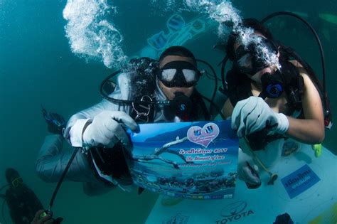 Trang Underwater Wedding Ceremony 2024 In Thailand Roveme