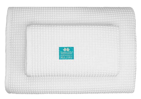 Белые вафельные салфетки W-SPA Line. 30x50 см оптом для салонов красоты ...