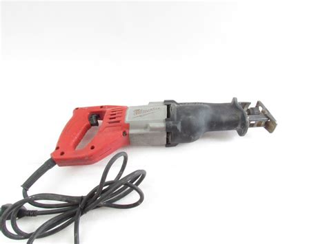 Milwaukee 6519 30 12 Amp 1 18 Stroke Reciprocating Saw Sawzall Reciprocating