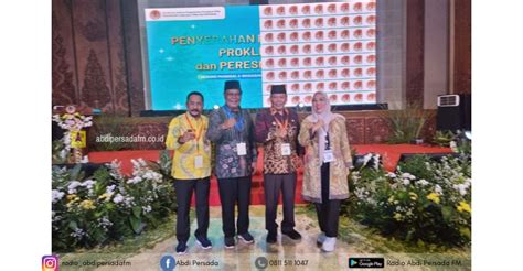 Paman Birin Terima Penghargaan ProKlim 2023 Dari Menteri LHK LPPL