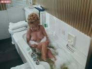 Vanda Hudson Nude Pics Page 1