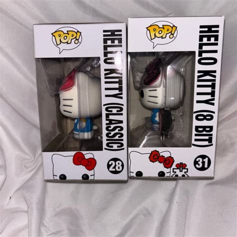 Hello Kitty Funko Pop Lot Classic Flocked 28 And Chase 8 Bit 31