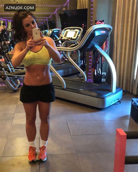 Britney Spears Sexy Seen In A Bikini While On Vacation In Maui AZNude