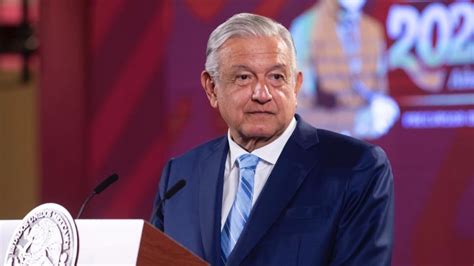 AMLO Anuncia Conferencias Vespertinas Para Analizar Libros SEP