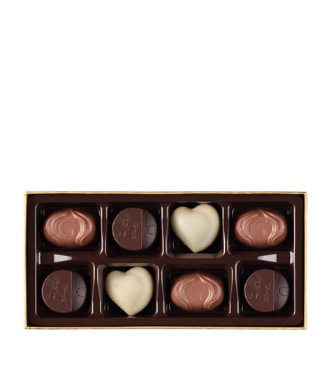 Godiva Milk White And Dark Chocolate 8 Piece Gold Selection Box 90g