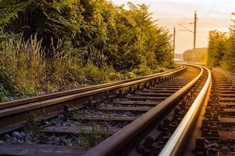 Como Escolher Os Trilhos Ferrovi Rios Certos Para Cada Projeto