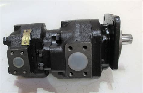 H Mf Warynski Hydraulic Pump White House Products Ltd