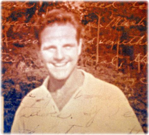 Jim Elliot Biography, Jim Elliot's Famous Quotes - Sualci Quotes 2019