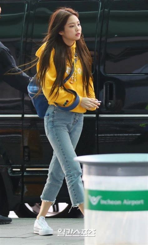 Jennie Airport Photos At Incheon To Thailand On April 9 2019